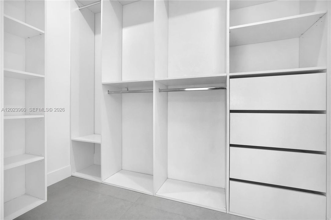 En Venta: $1,049,000 (3 camas, 3 baños, 0 Pies cuadrados)