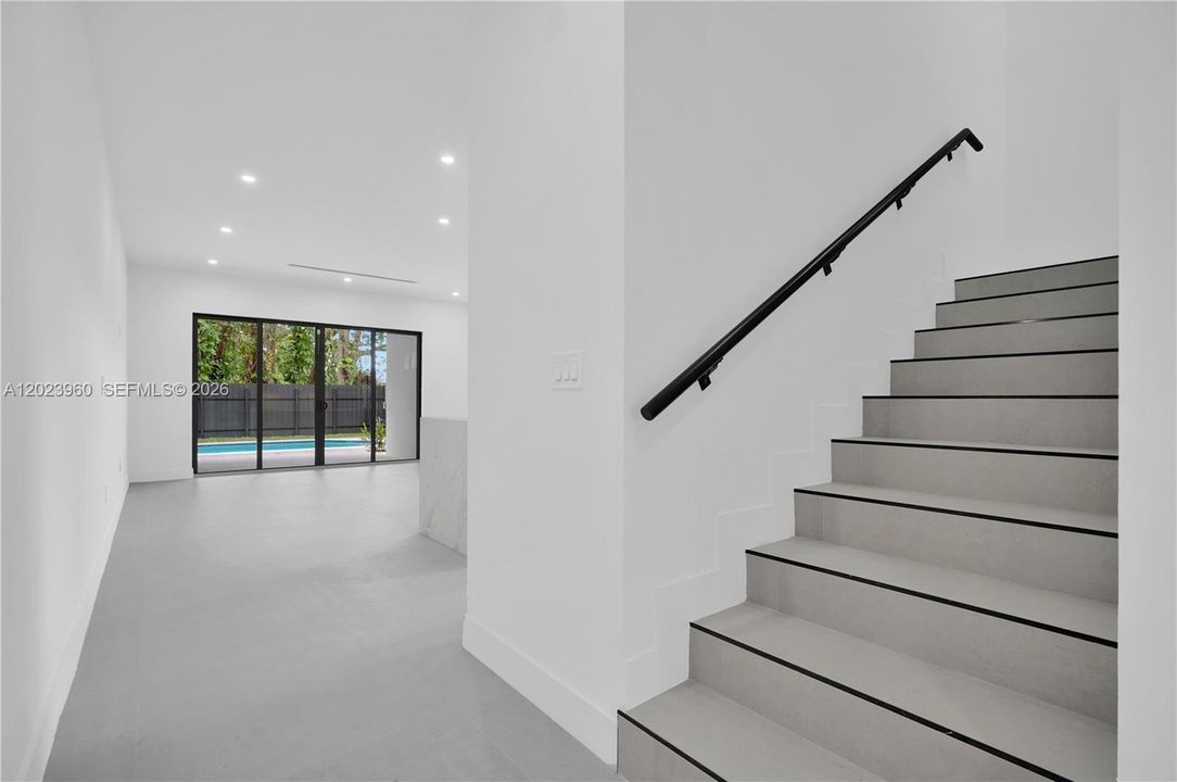 En Venta: $1,049,000 (3 camas, 3 baños, 0 Pies cuadrados)