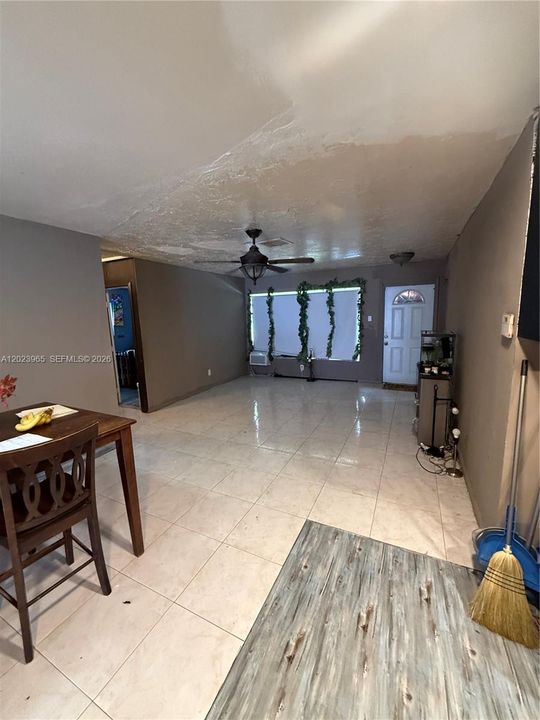 For Sale: $360,000 (4 beds, 2 baths, 1684 Square Feet)