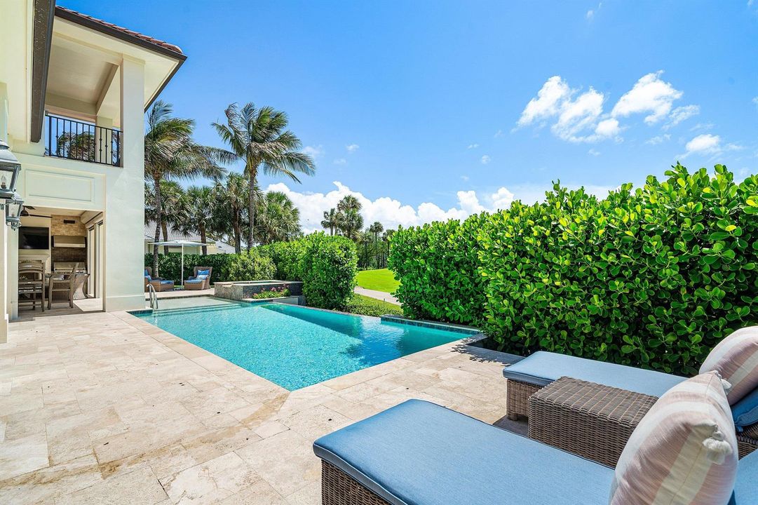 057-1884SoutheastSailfishPointBoulevard-
