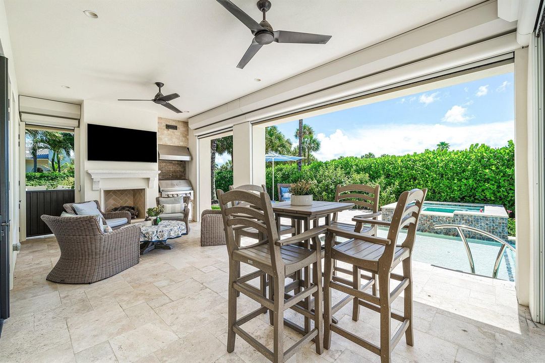 052-1884SoutheastSailfishPointBoulevard-