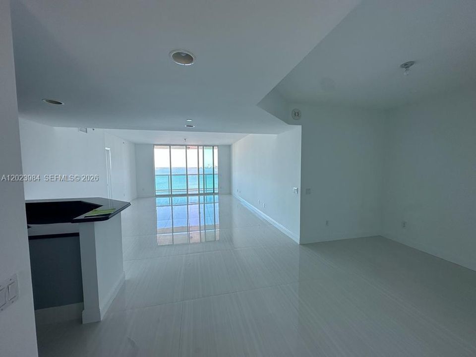For Rent: $3,800 (2 beds, 2 baths, 1742 Square Feet)