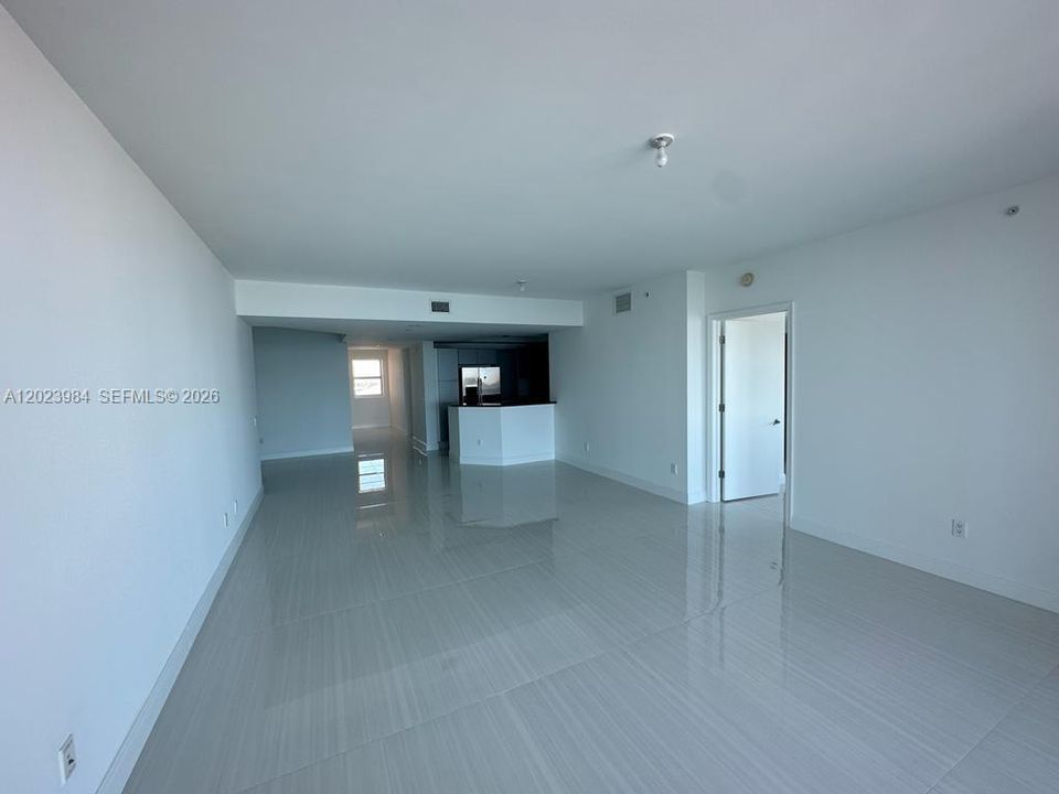 For Rent: $3,800 (2 beds, 2 baths, 1742 Square Feet)