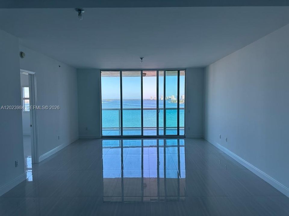 For Rent: $3,800 (2 beds, 2 baths, 1742 Square Feet)