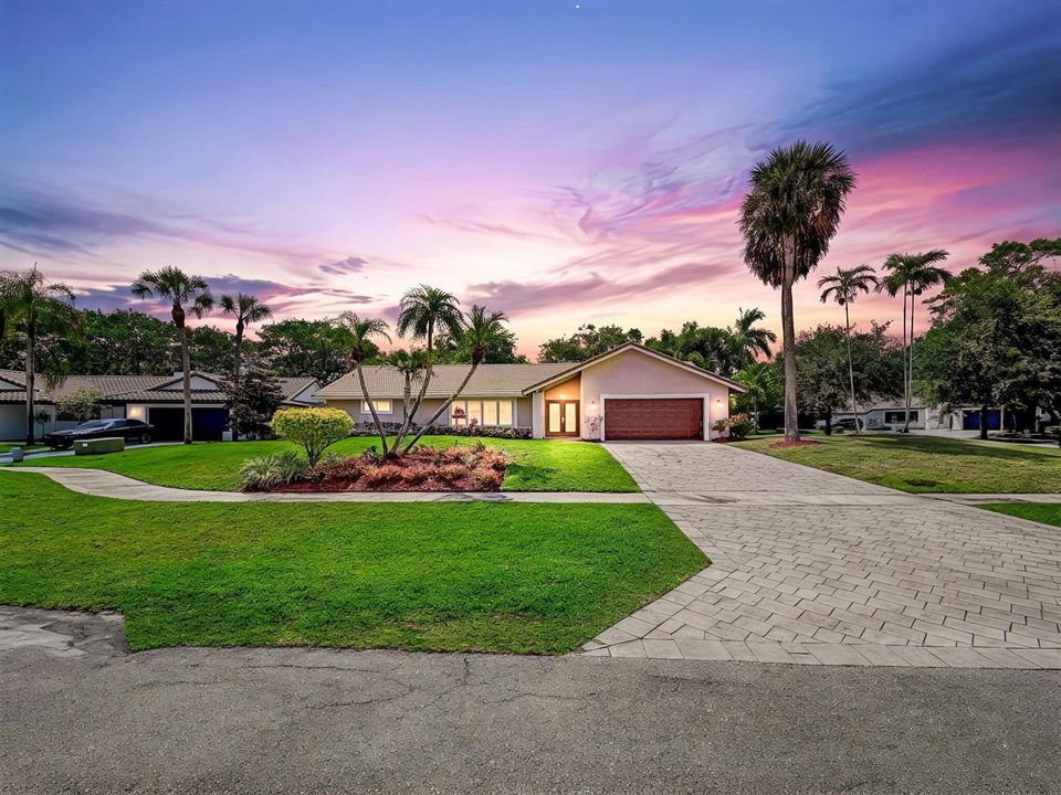20764 Sorolla Terrace
