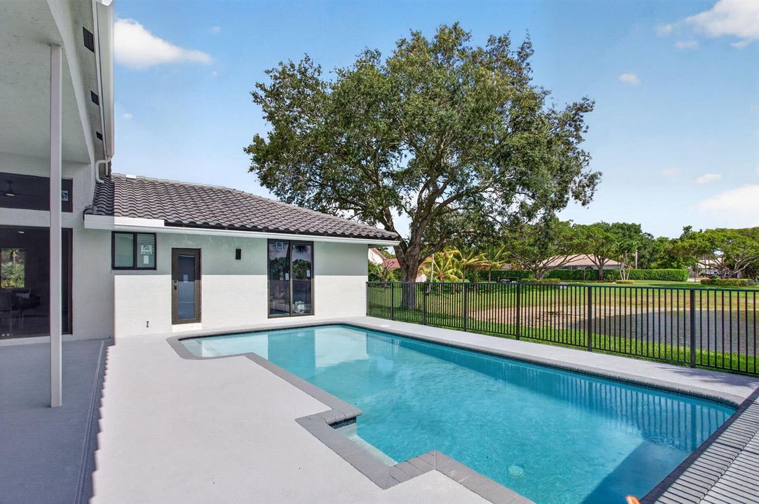 17-web-or-mls-8521 -5053