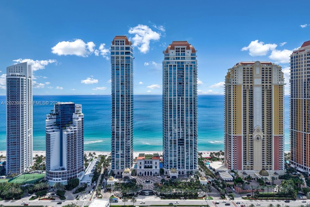 For Sale: $12,900,000 (4 beds, 5 baths, 4021 Square Feet)