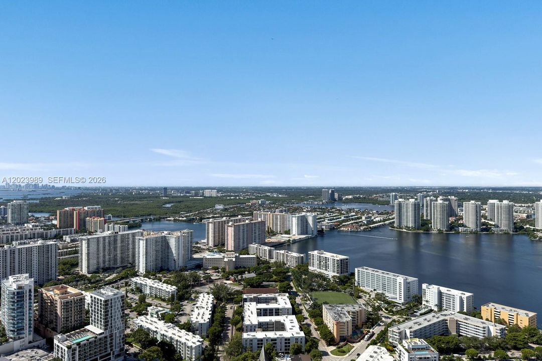 For Sale: $12,900,000 (4 beds, 5 baths, 4021 Square Feet)