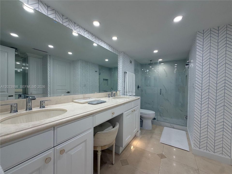 For Rent: $9,000 (2 beds, 2 baths, 1409 Square Feet)