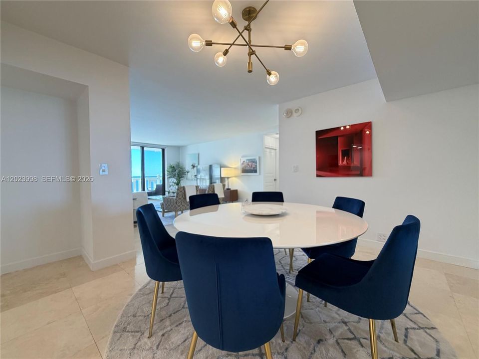 For Rent: $9,000 (2 beds, 2 baths, 1409 Square Feet)