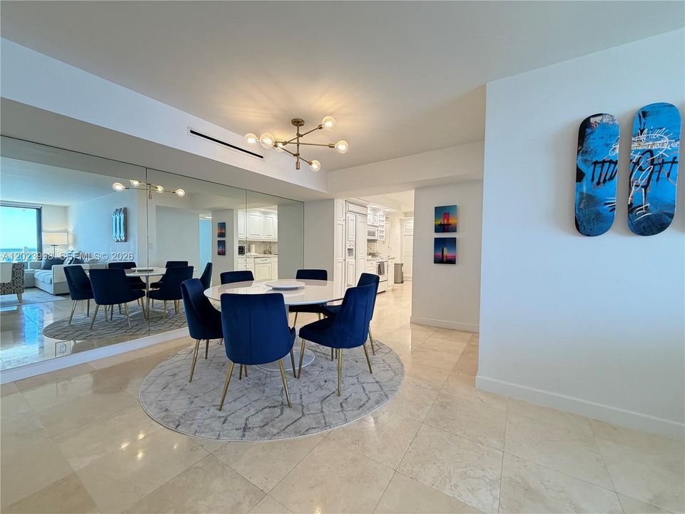 For Rent: $9,000 (2 beds, 2 baths, 1409 Square Feet)
