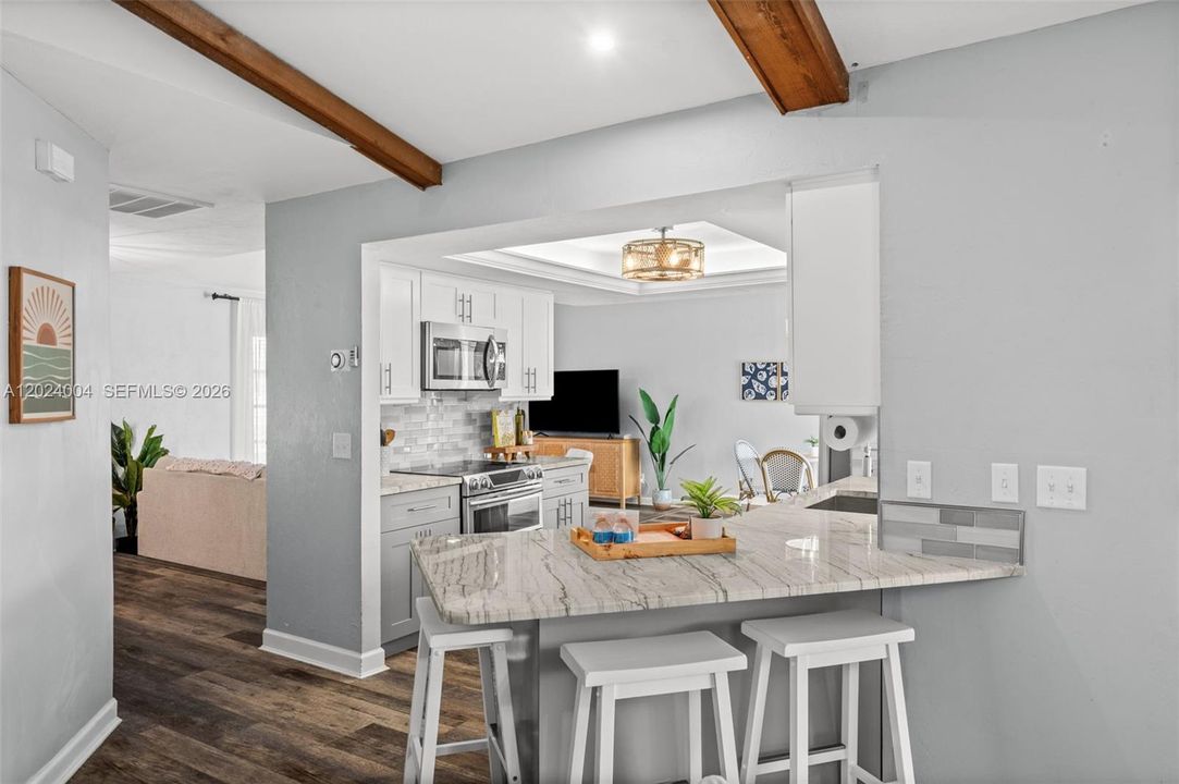 Breakfast bar
