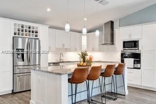 Active With Contract: $674,782 (3 beds, 2 baths, 1620 Square Feet)