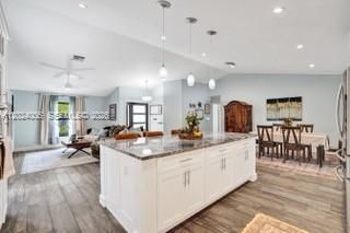 Active With Contract: $674,782 (3 beds, 2 baths, 1620 Square Feet)