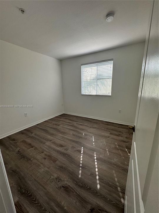 For Sale: $429,000 (3 beds, 2 baths, 1385 Square Feet)