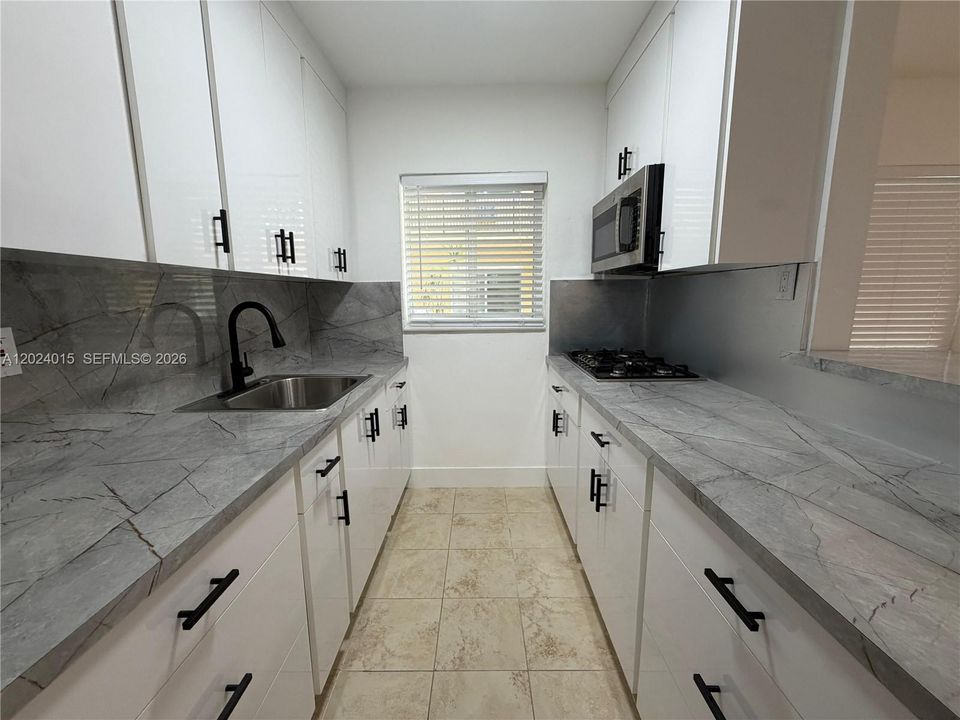 En Renta: $2,350 (1 camas, 1 baños, 620 Pies cuadrados)