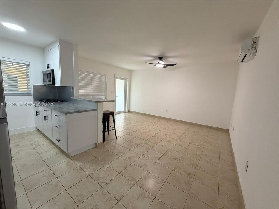 En Renta: $2,350 (1 camas, 1 baños, 620 Pies cuadrados)
