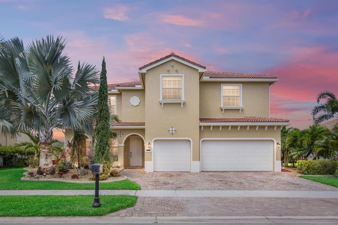 Front of House w/ Sunset