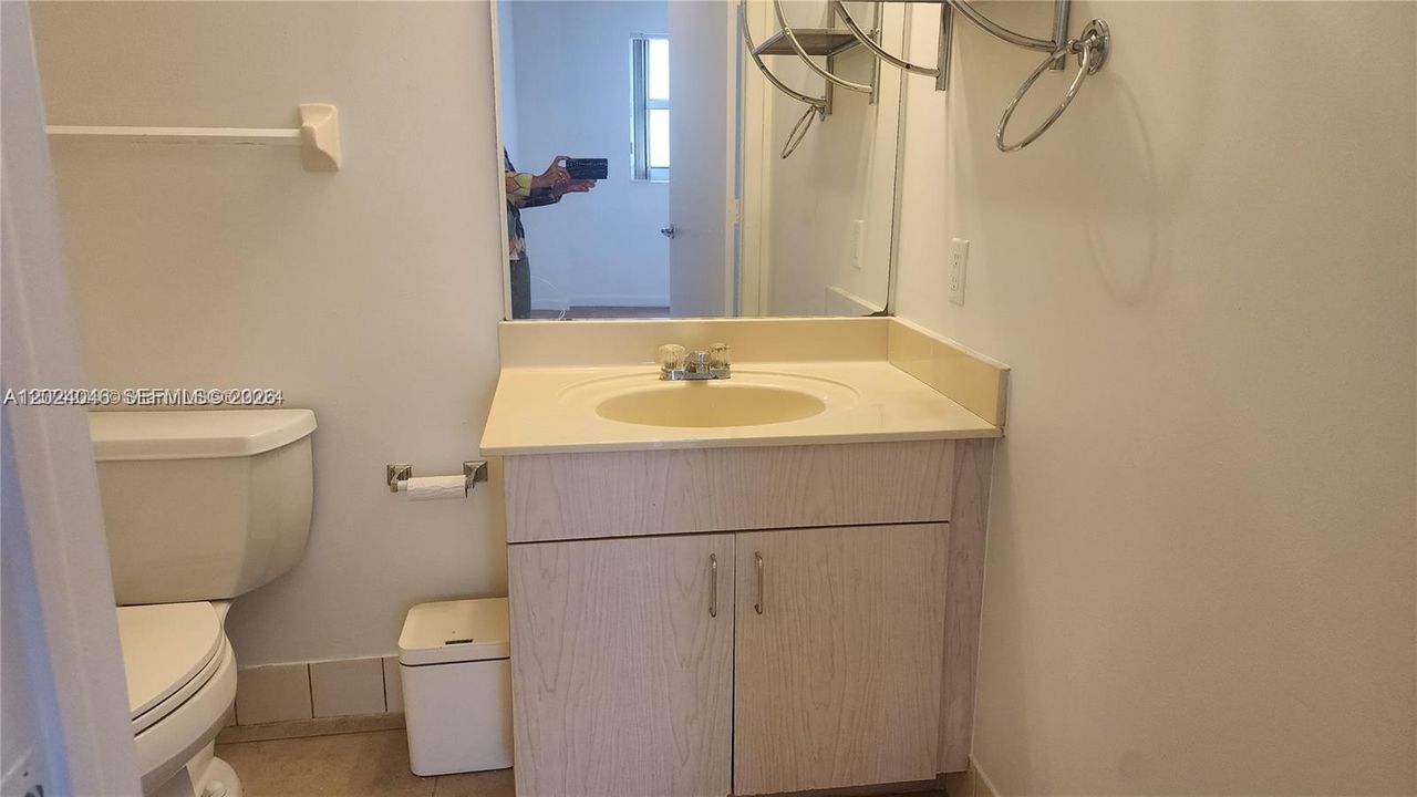 Activo con contrato: $2,450 (1 camas, 1 baños, 600 Pies cuadrados)