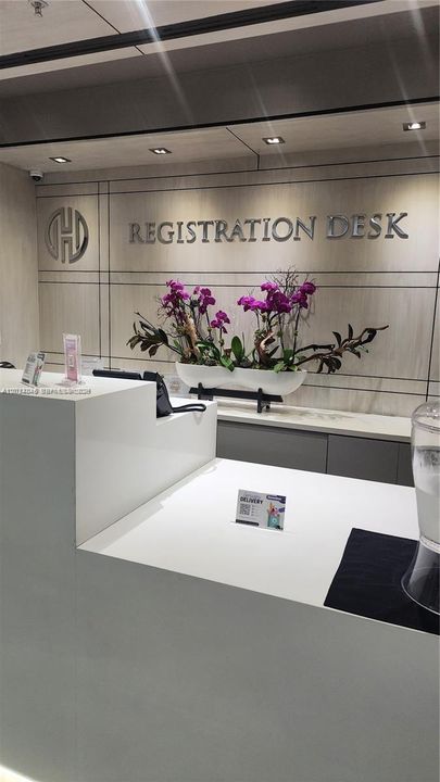 Activo con contrato: $2,450 (1 camas, 1 baños, 600 Pies cuadrados)