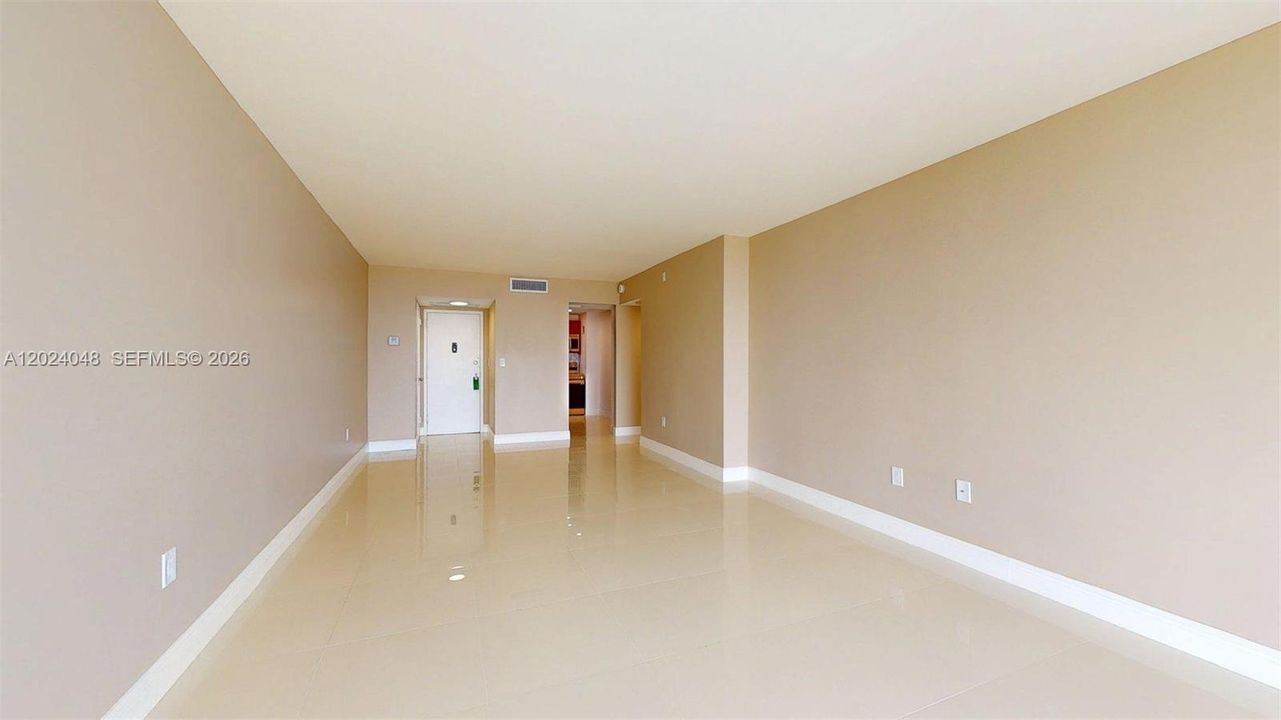 En Venta: $275,000 (1 camas, 1 baños, 810 Pies cuadrados)