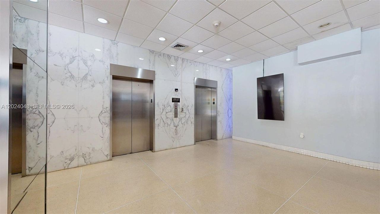 En Venta: $275,000 (1 camas, 1 baños, 810 Pies cuadrados)