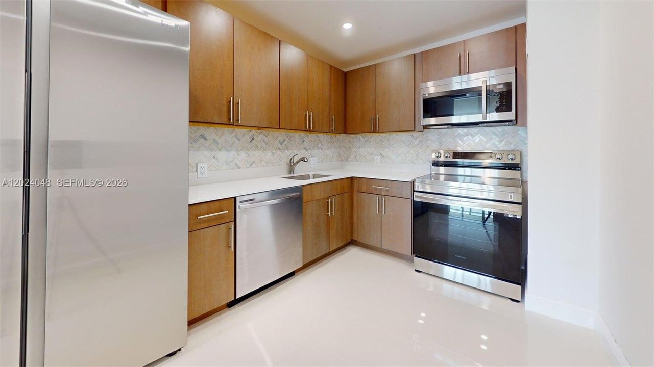 En Venta: $275,000 (1 camas, 1 baños, 810 Pies cuadrados)