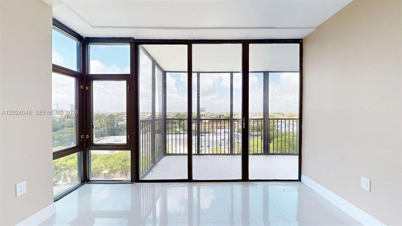 En Venta: $275,000 (1 camas, 1 baños, 810 Pies cuadrados)
