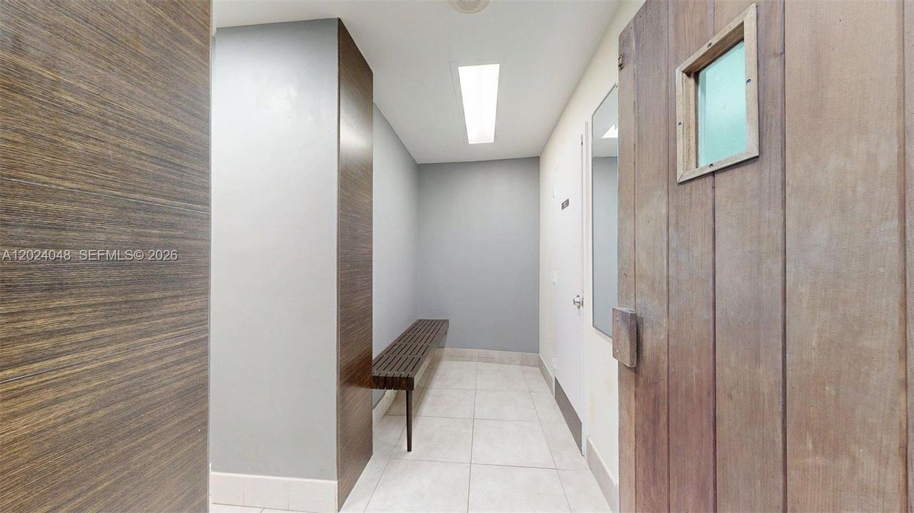 En Venta: $275,000 (1 camas, 1 baños, 810 Pies cuadrados)