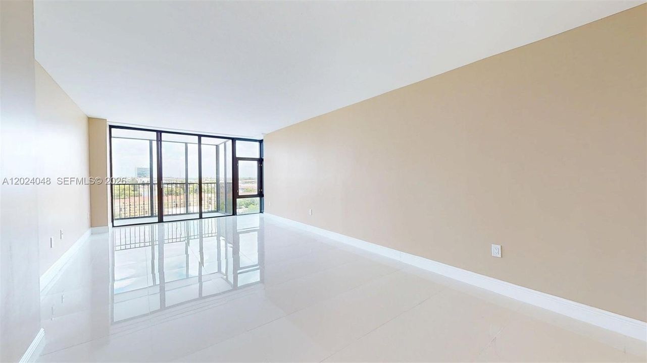 En Venta: $275,000 (1 camas, 1 baños, 810 Pies cuadrados)