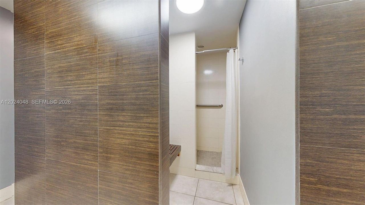 En Venta: $275,000 (1 camas, 1 baños, 810 Pies cuadrados)