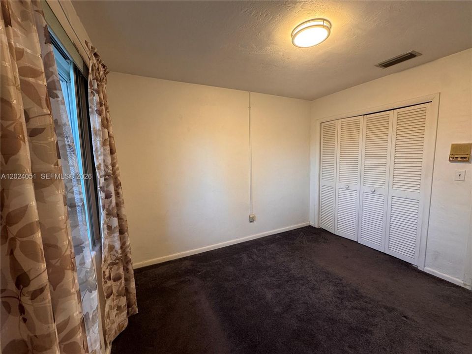 For Sale: $655,000 (4 beds, 2 baths, 1972 Square Feet)