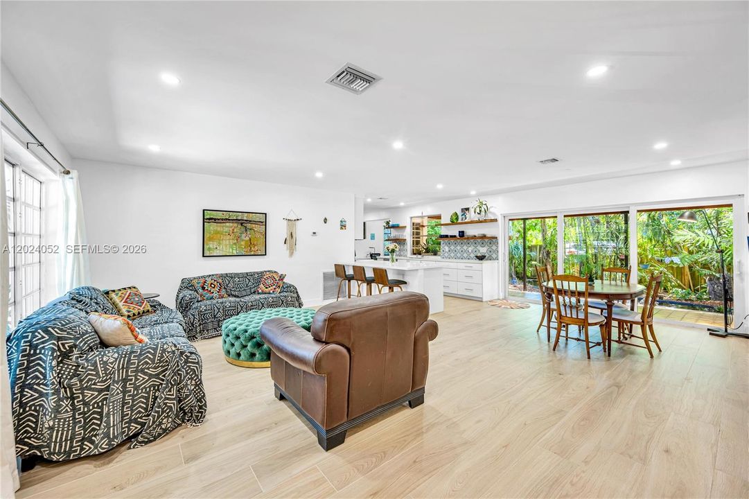 For Rent: $8,000 (4 beds, 3 baths, 2621 Square Feet)