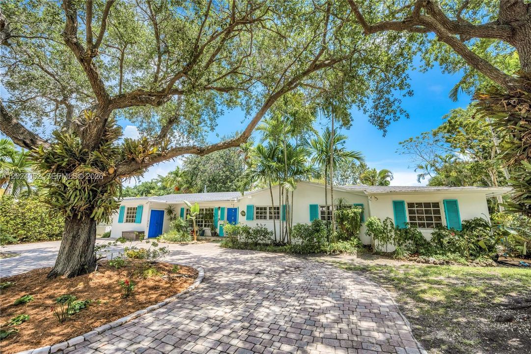 For Rent: $8,000 (4 beds, 3 baths, 2621 Square Feet)