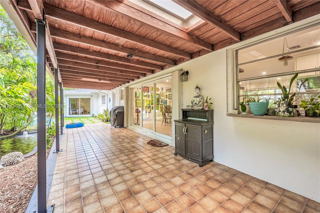 For Rent: $8,000 (4 beds, 3 baths, 2621 Square Feet)