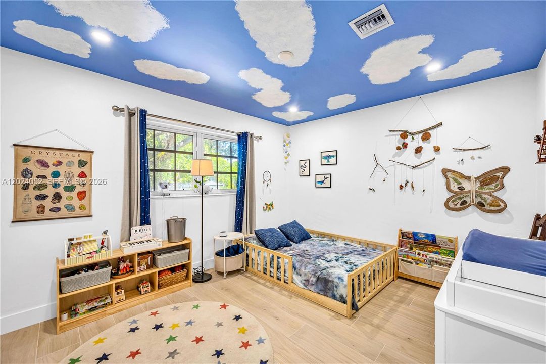 For Rent: $8,000 (4 beds, 3 baths, 2621 Square Feet)