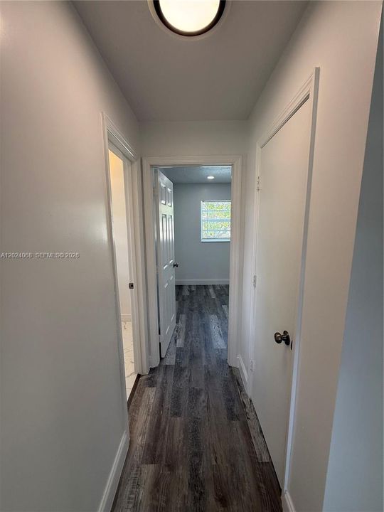 For Rent: $3,200 (4 beds, 2 baths, 1248 Square Feet)