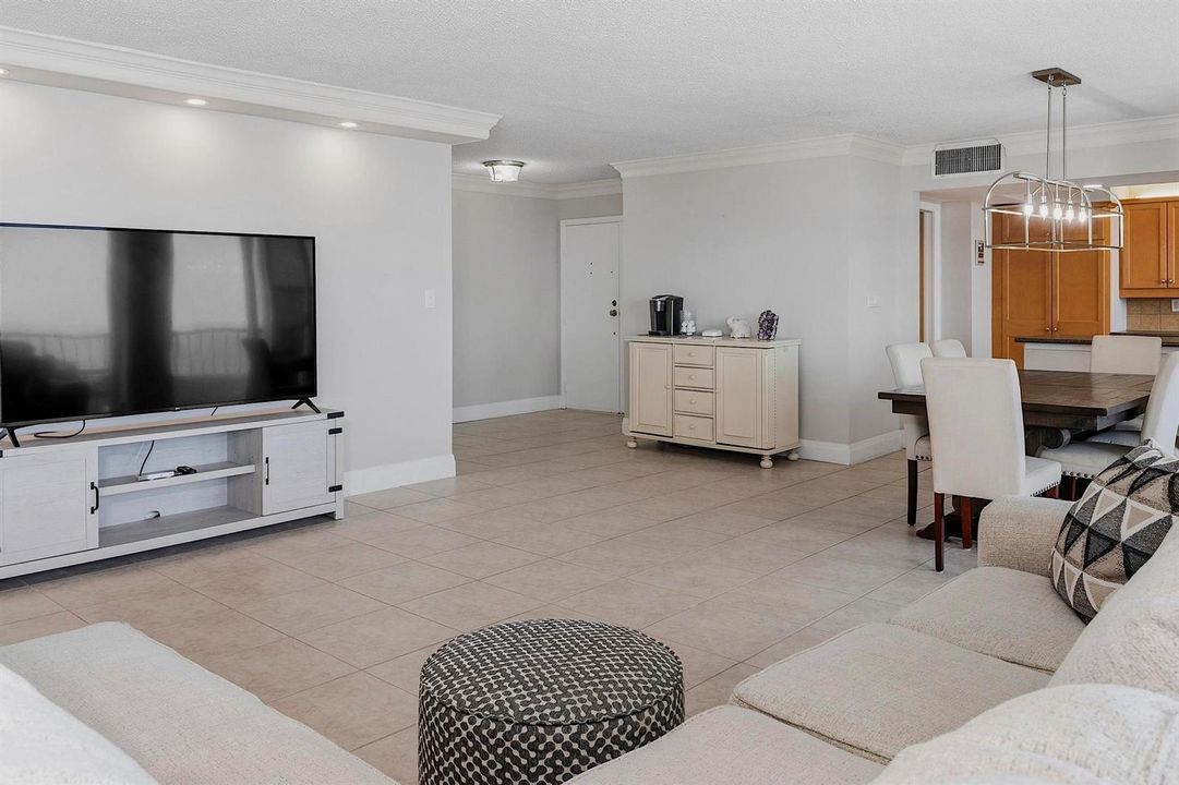 4280 Galt Ocean Dr - PH - L - 182