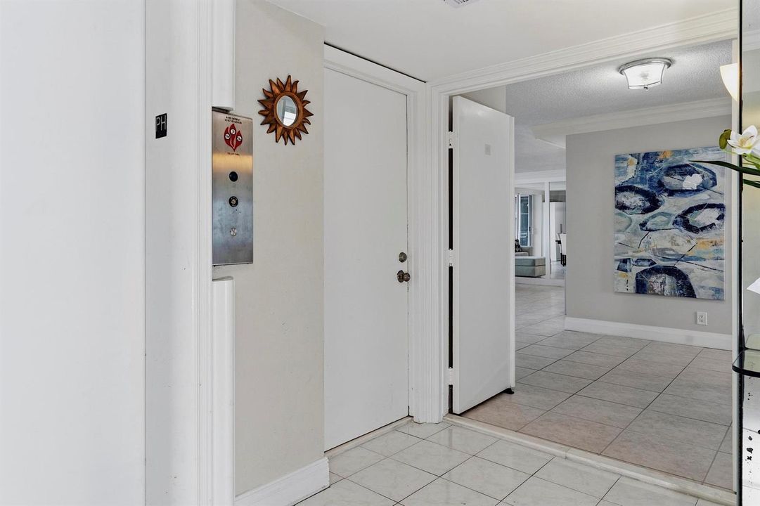 4280 Galt Ocean Dr - PH - L - 151