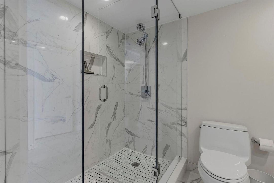 4280 Galt Ocean Dr - PH - L - 272