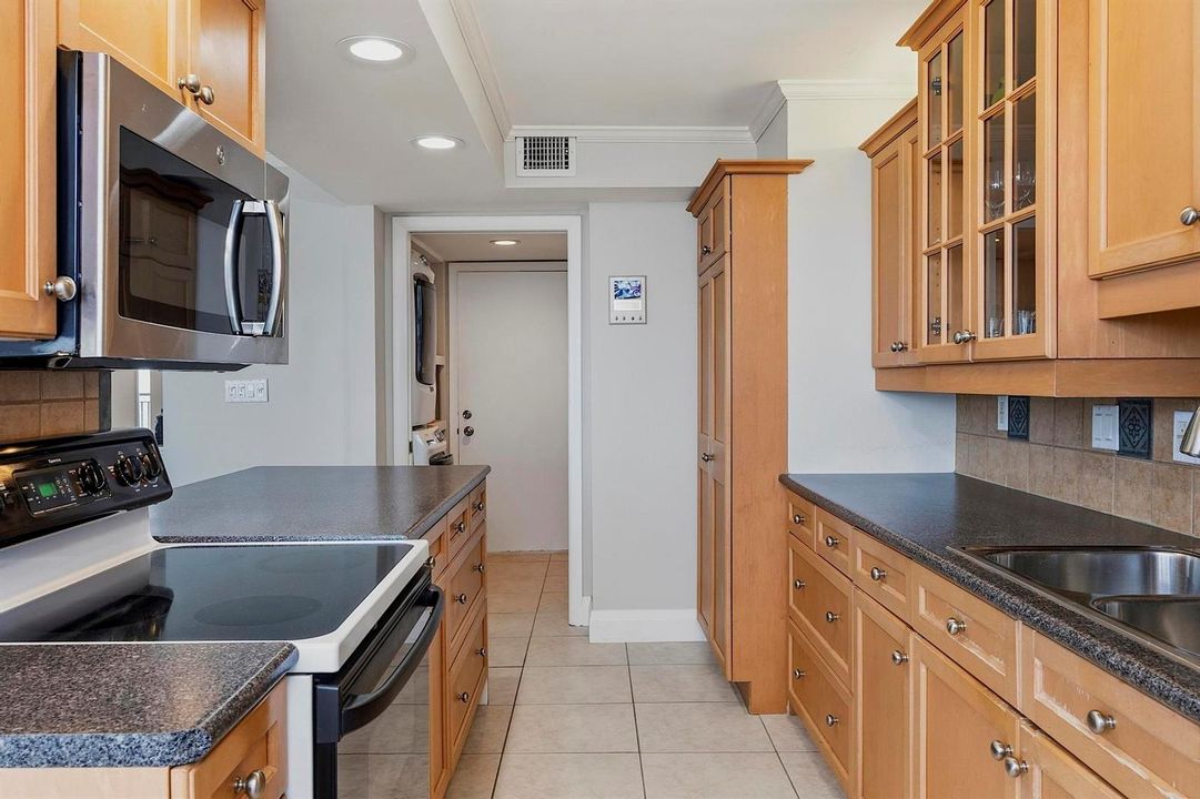 4280 Galt Ocean Dr - PH - L - 195