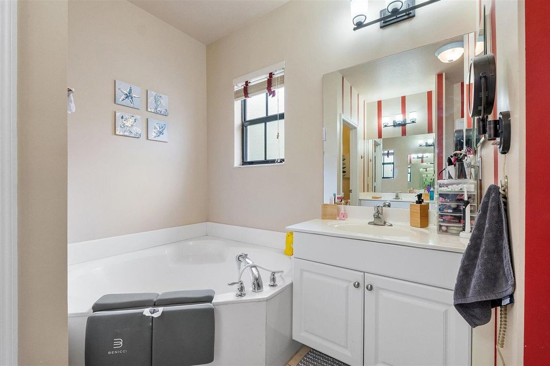 21-4755 Cypress St_021