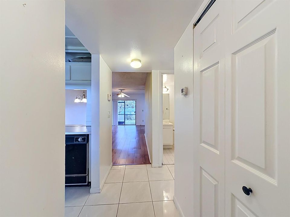1065 NW 106th Terrace #102-14