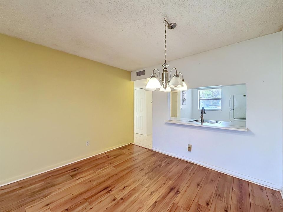 1065 NW 106th Terrace #102-27