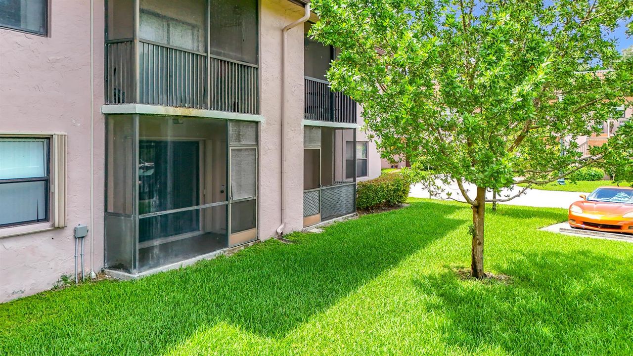 1065 NW 106th Terrace #102-61