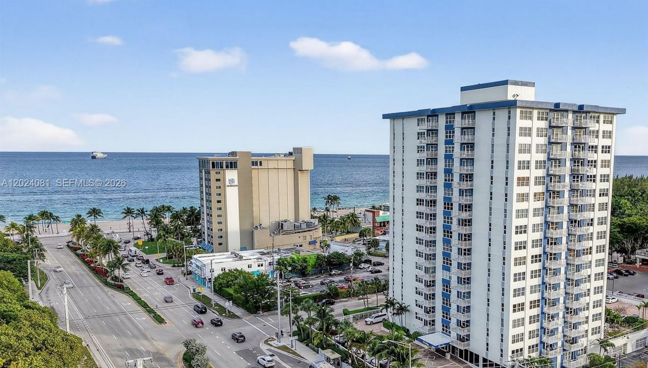 For Rent: $2,300 (1 beds, 1 baths, 846 Square Feet)