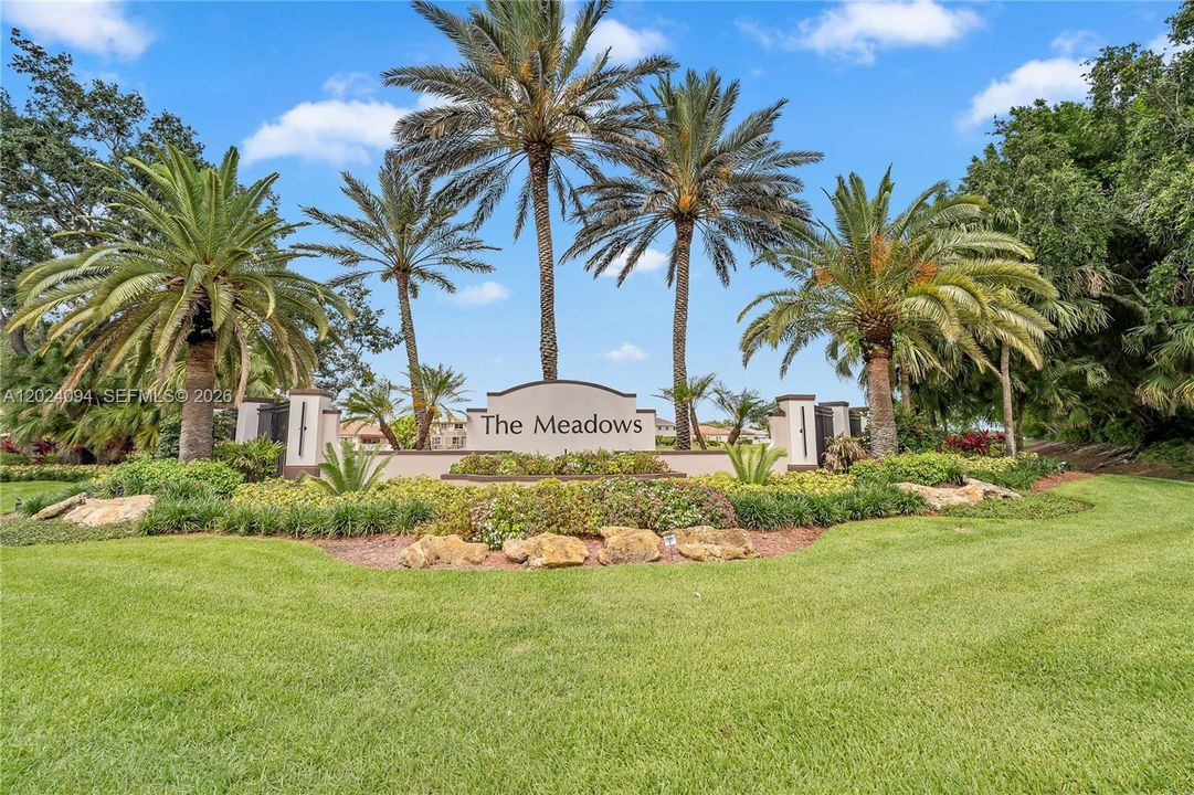For Sale: $715,000 (3 beds, 2 baths, 1628 Square Feet)