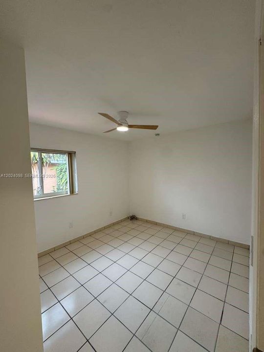 В аренду: $3,250 (3 спален, 1 ванн, 2109 Квадратных фут)