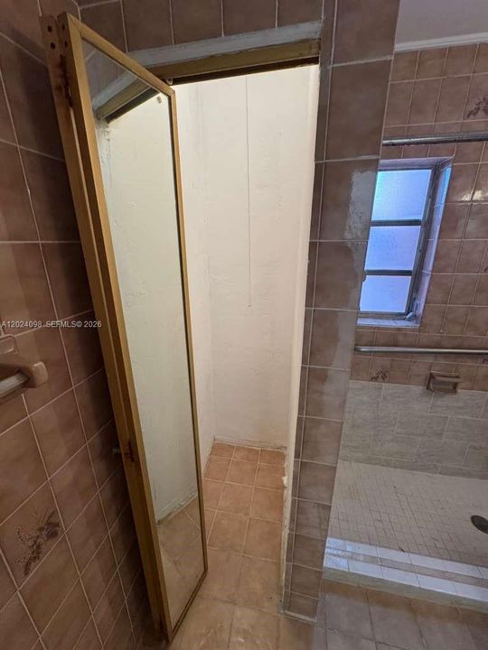 В аренду: $3,250 (3 спален, 1 ванн, 2109 Квадратных фут)