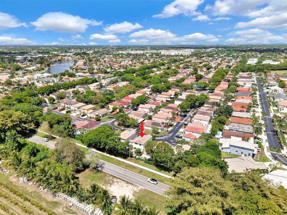 For Sale: $600,000 (3 beds, 2 baths, 1528 Square Feet)